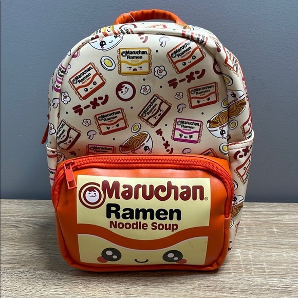 Maruchan Ramen Noodle Soup Mini Backpack Mad Engine NWT Orange Cream Print Zip - Picture 12 of 12